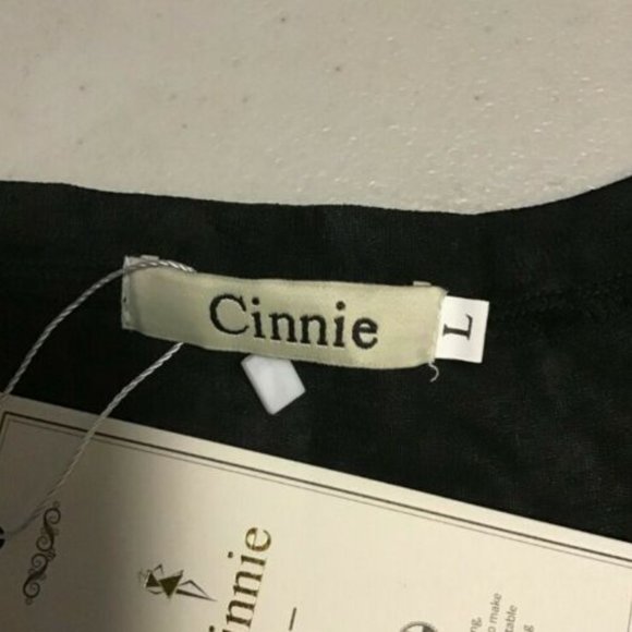 Cinnie Women's Black Short Sleeve Round Neck Casual T Shirt Top Size Large - Picture 10 of 12